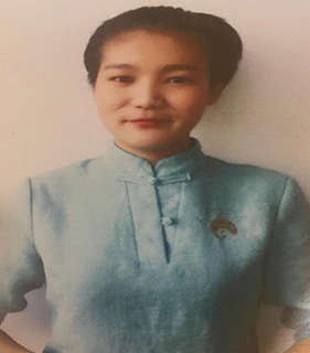 胡翎钰