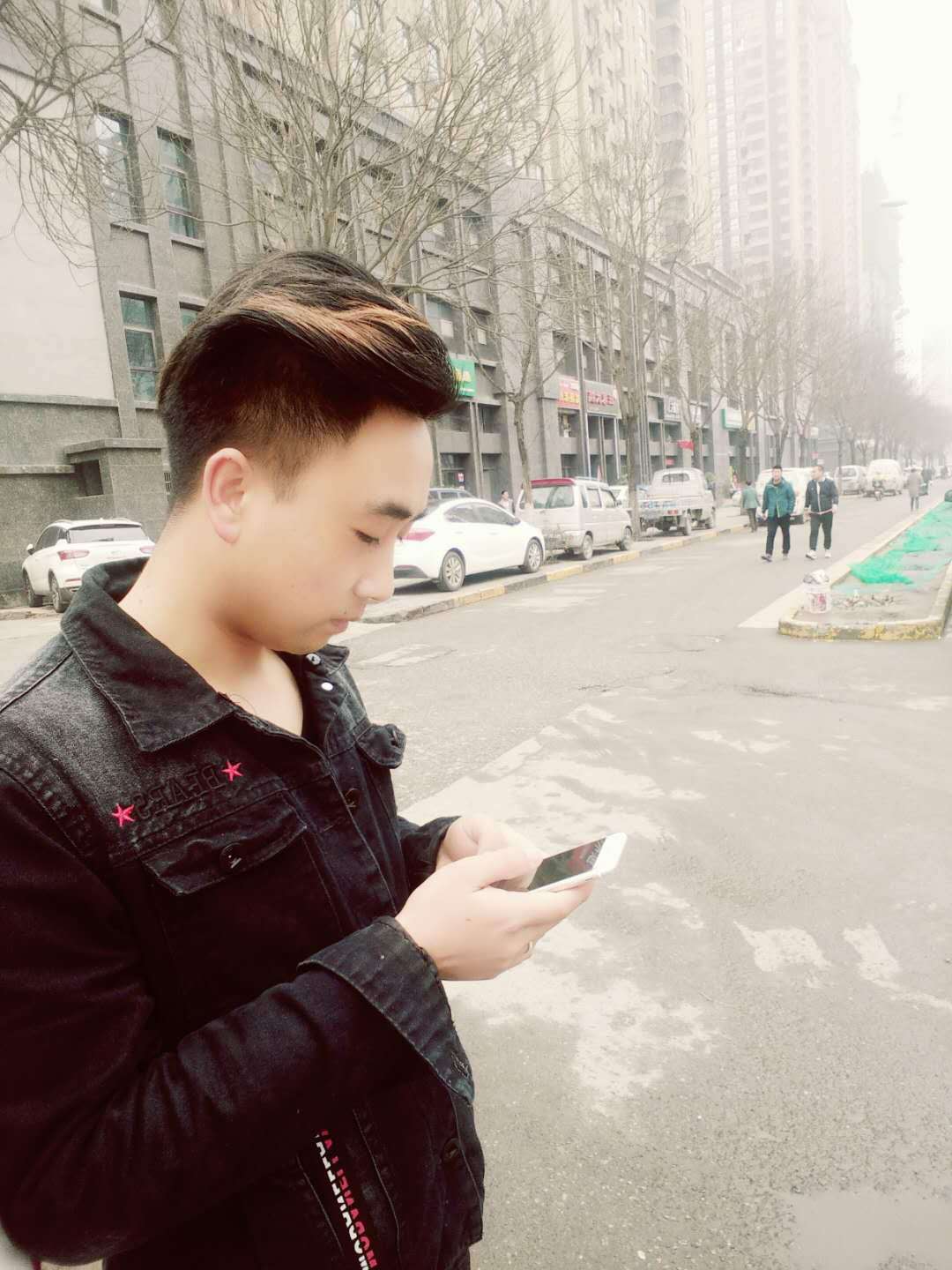 张佛明